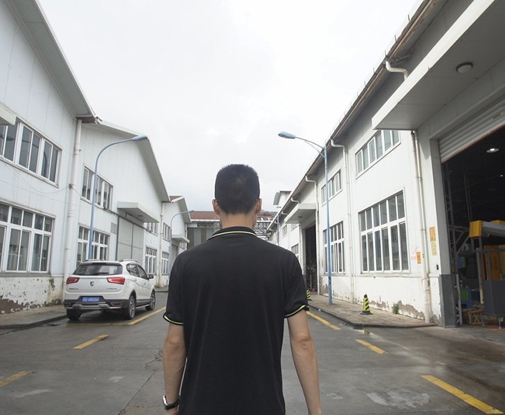 Why choose Sinco Stretch Blow Molding Machine？