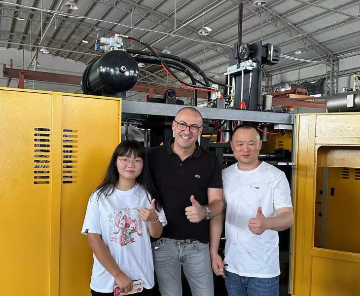 Why more than 5,000 customers choose Our plastic toy making machine